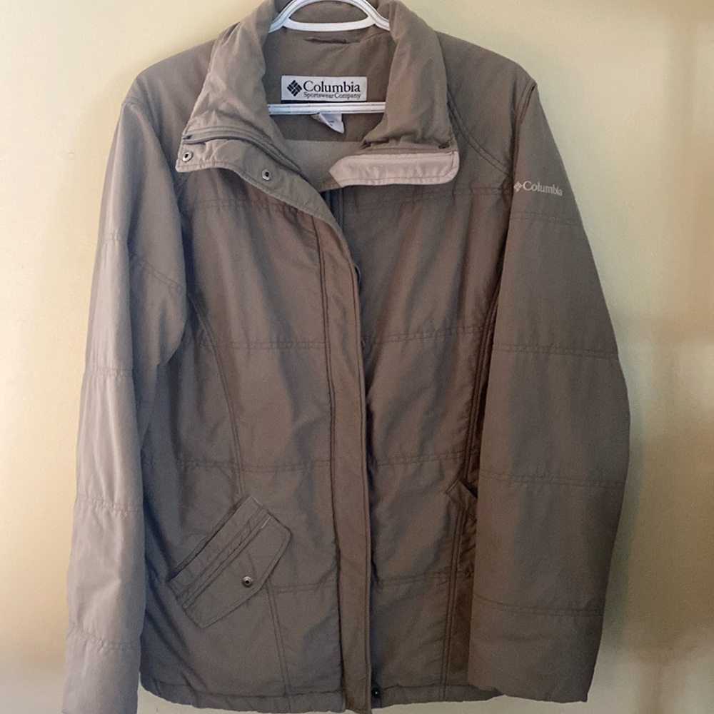 Columbia lightweight fall/ spring jacket